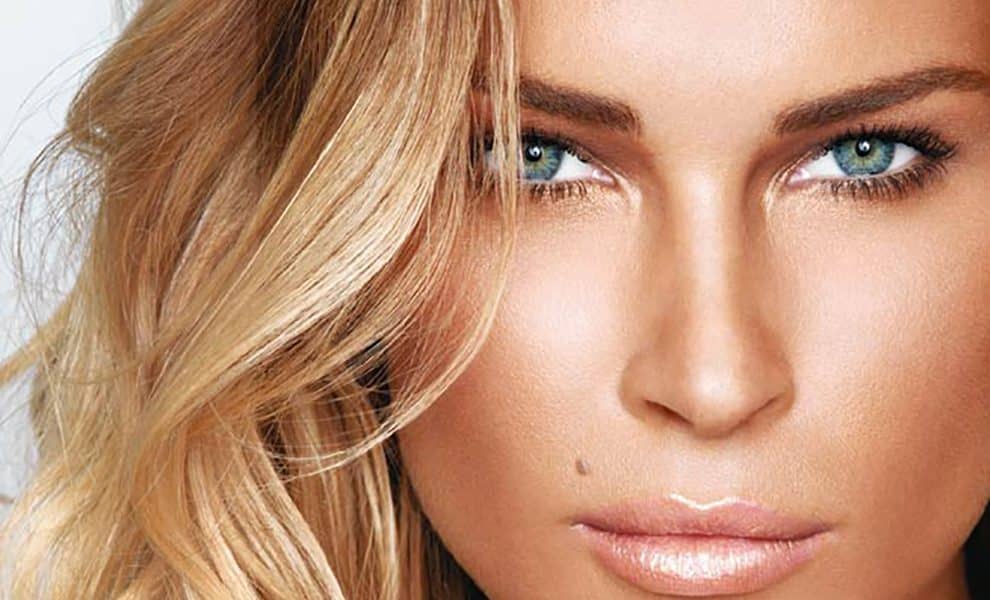 Sun Stripping – De contouring met bronzer die je moet proberen! Sun Stripping – De contouring met bronzer die je moet proberen!